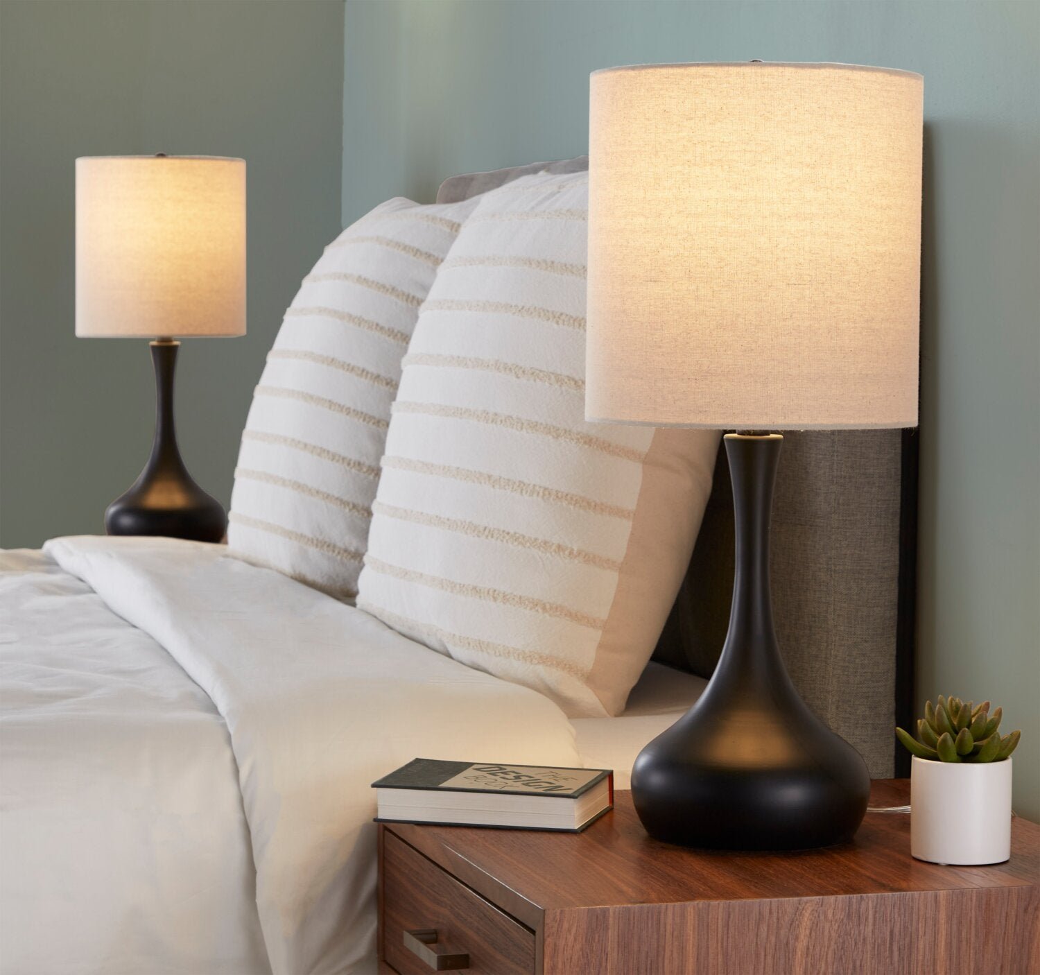 polly-24-matte-black-metal-2-piece-set-with-two-table-lamps - Image 4